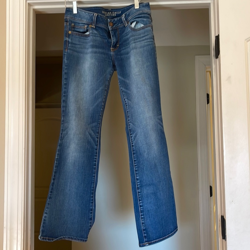 American eagle dark wash jeans
